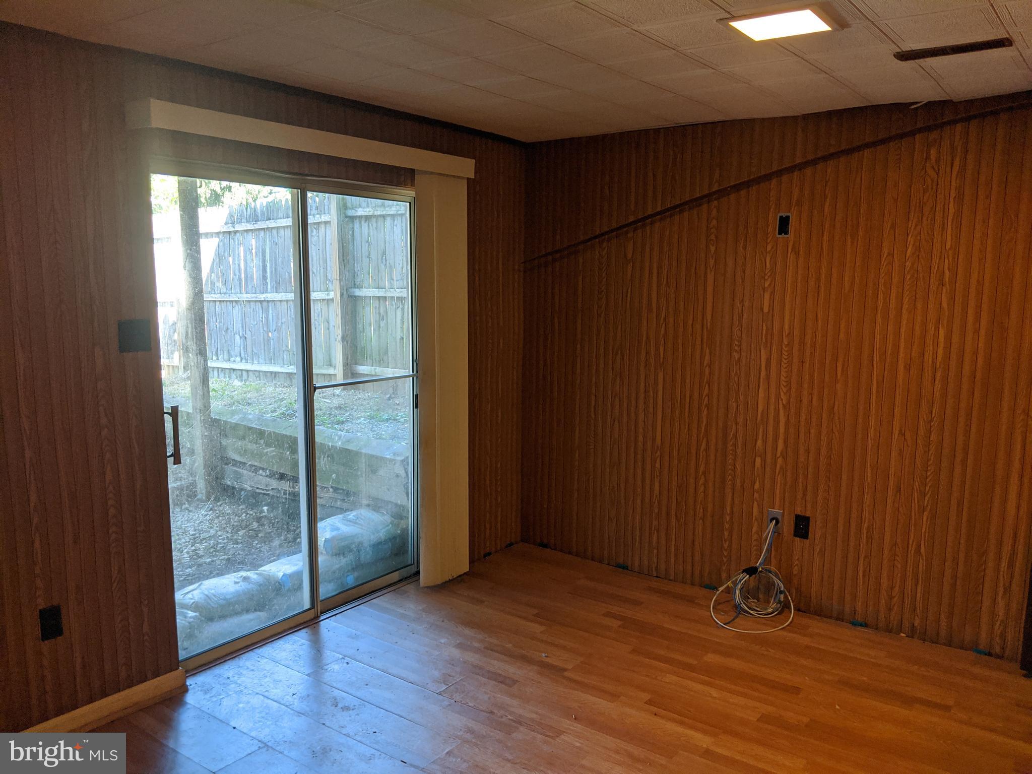 CARROLL PARK MANOR - Residential