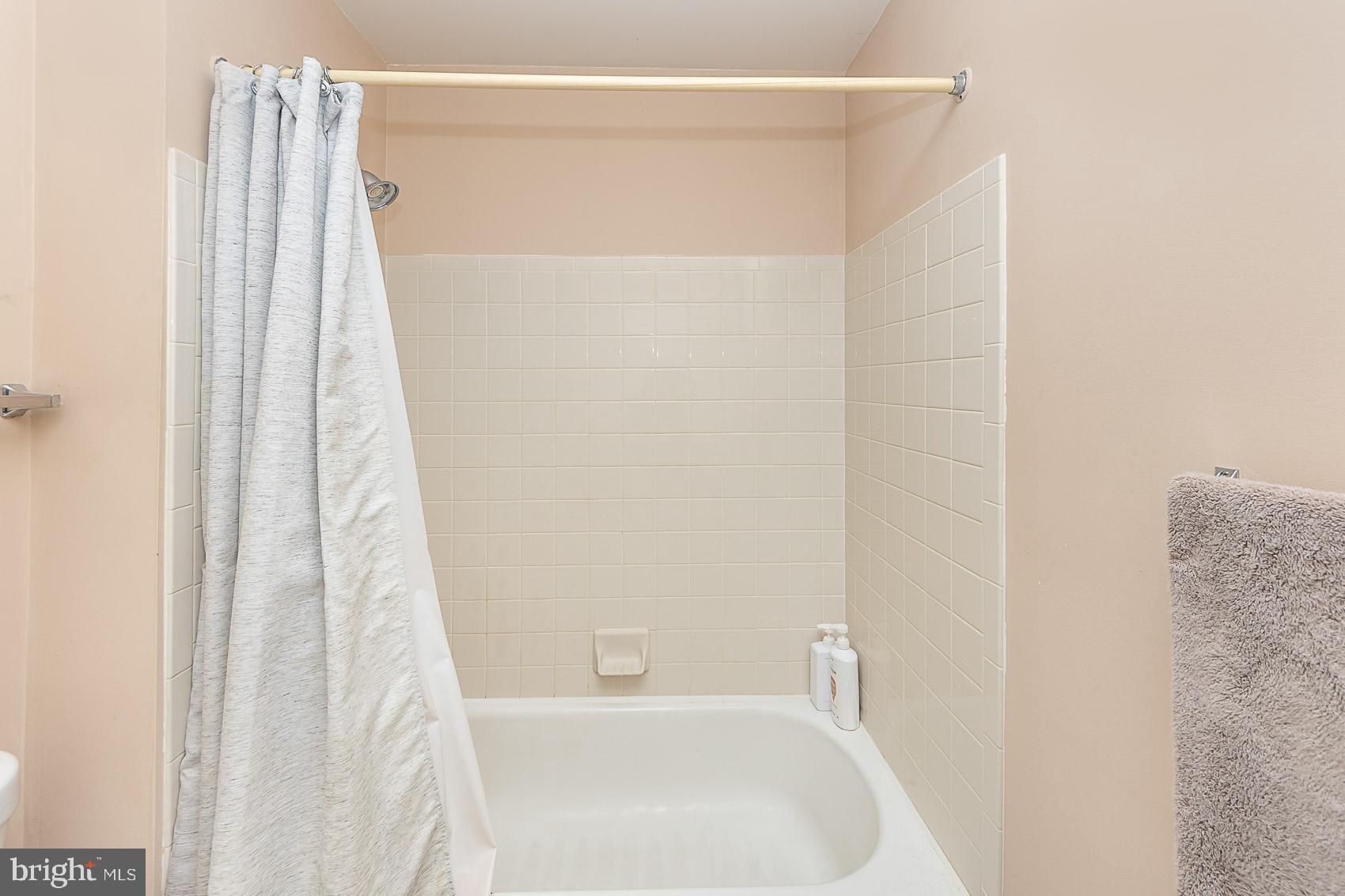 HERITAGE CROSSING - Residential