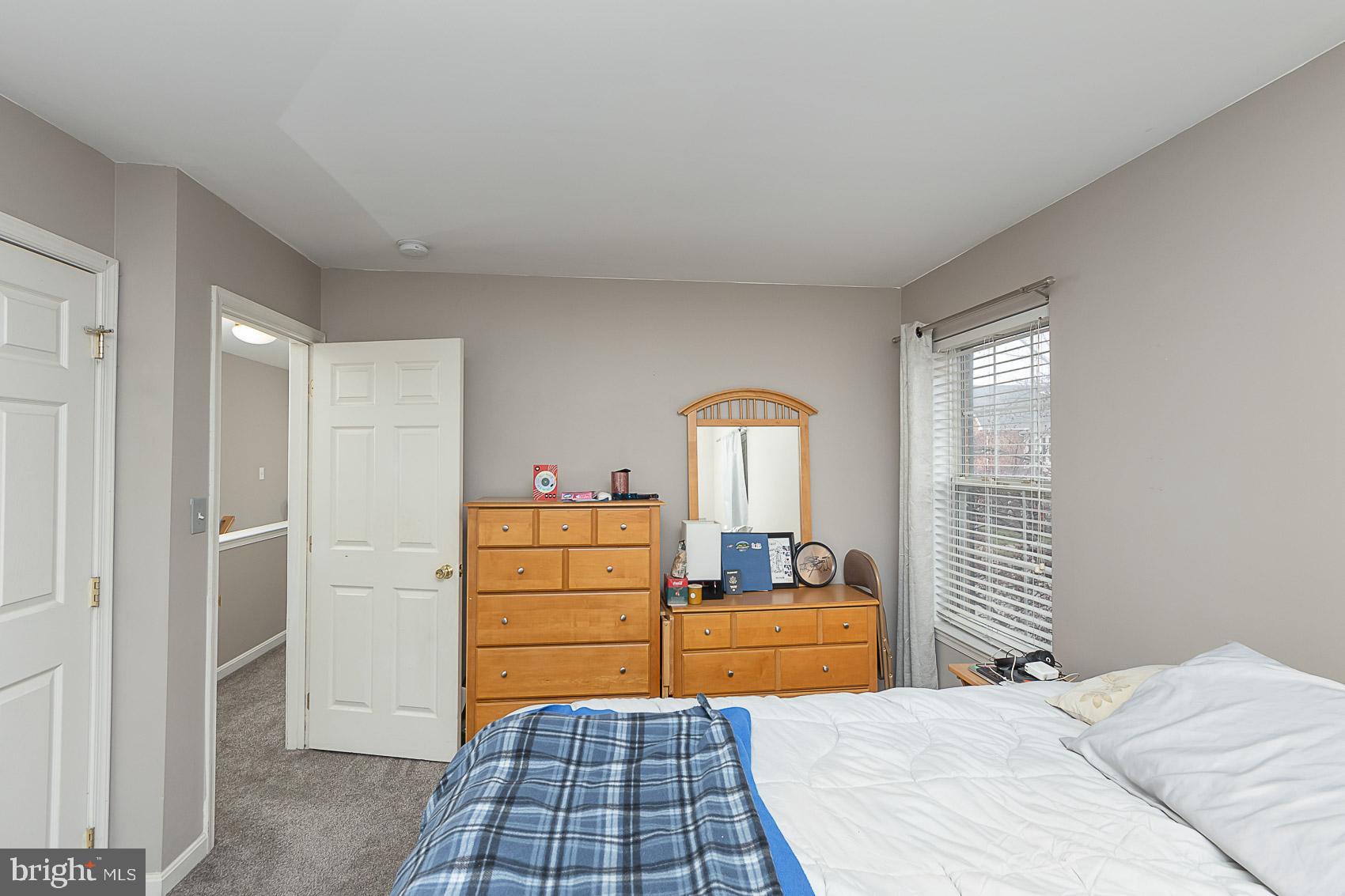 HERITAGE CROSSING - Residential