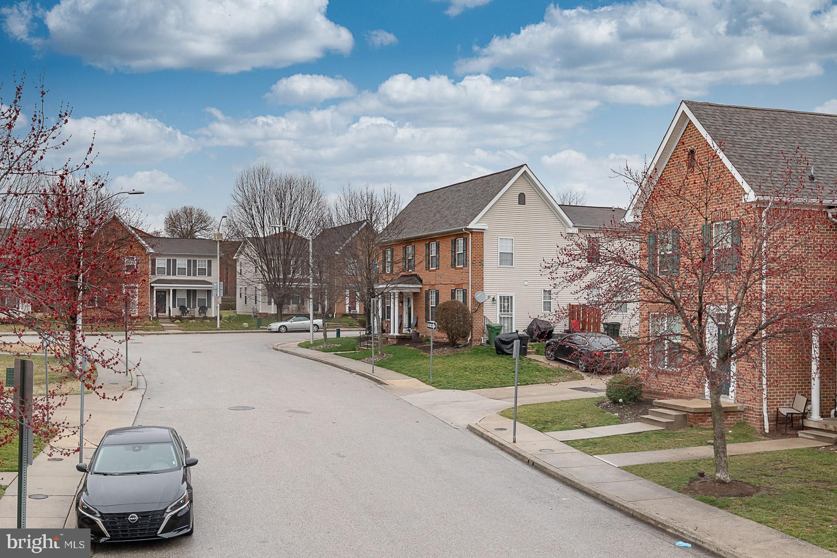 HERITAGE CROSSING - Residential
