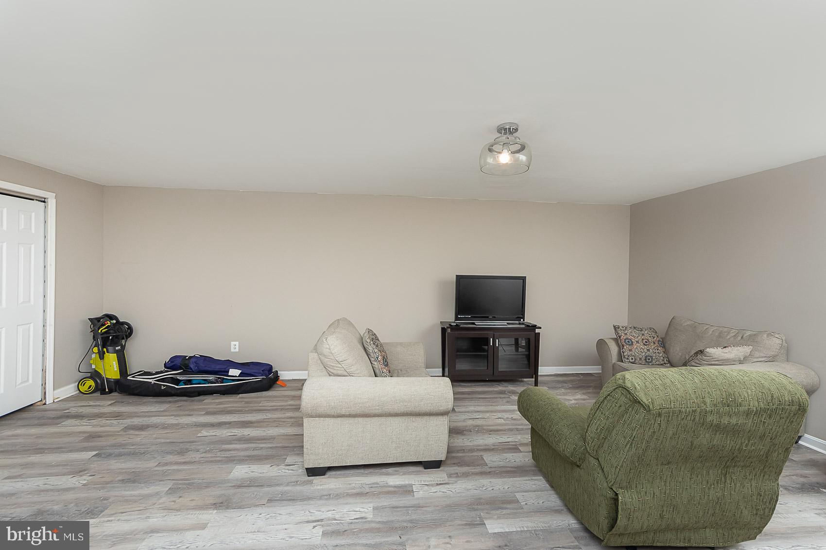 HERITAGE CROSSING - Residential