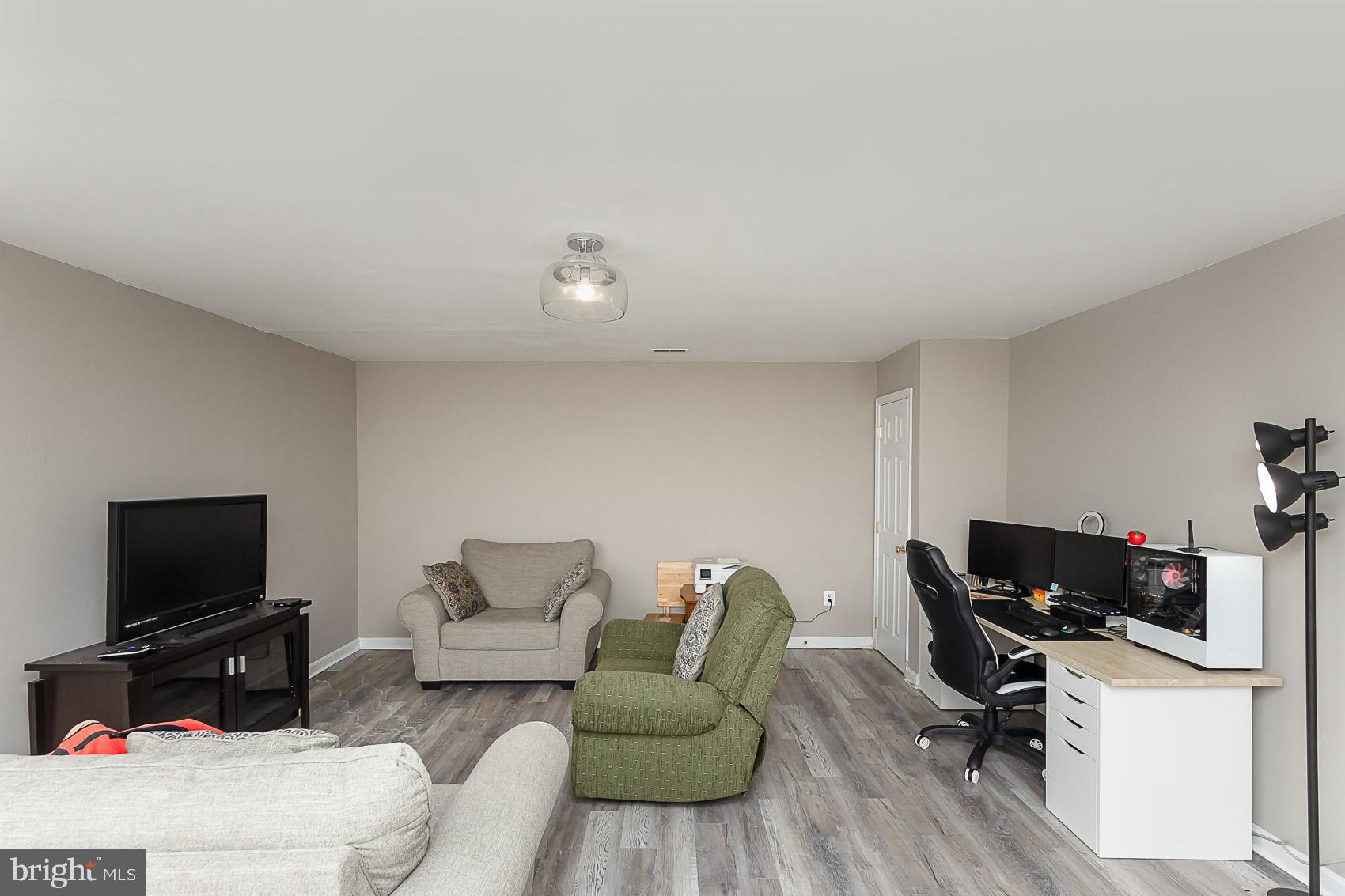 HERITAGE CROSSING - Residential