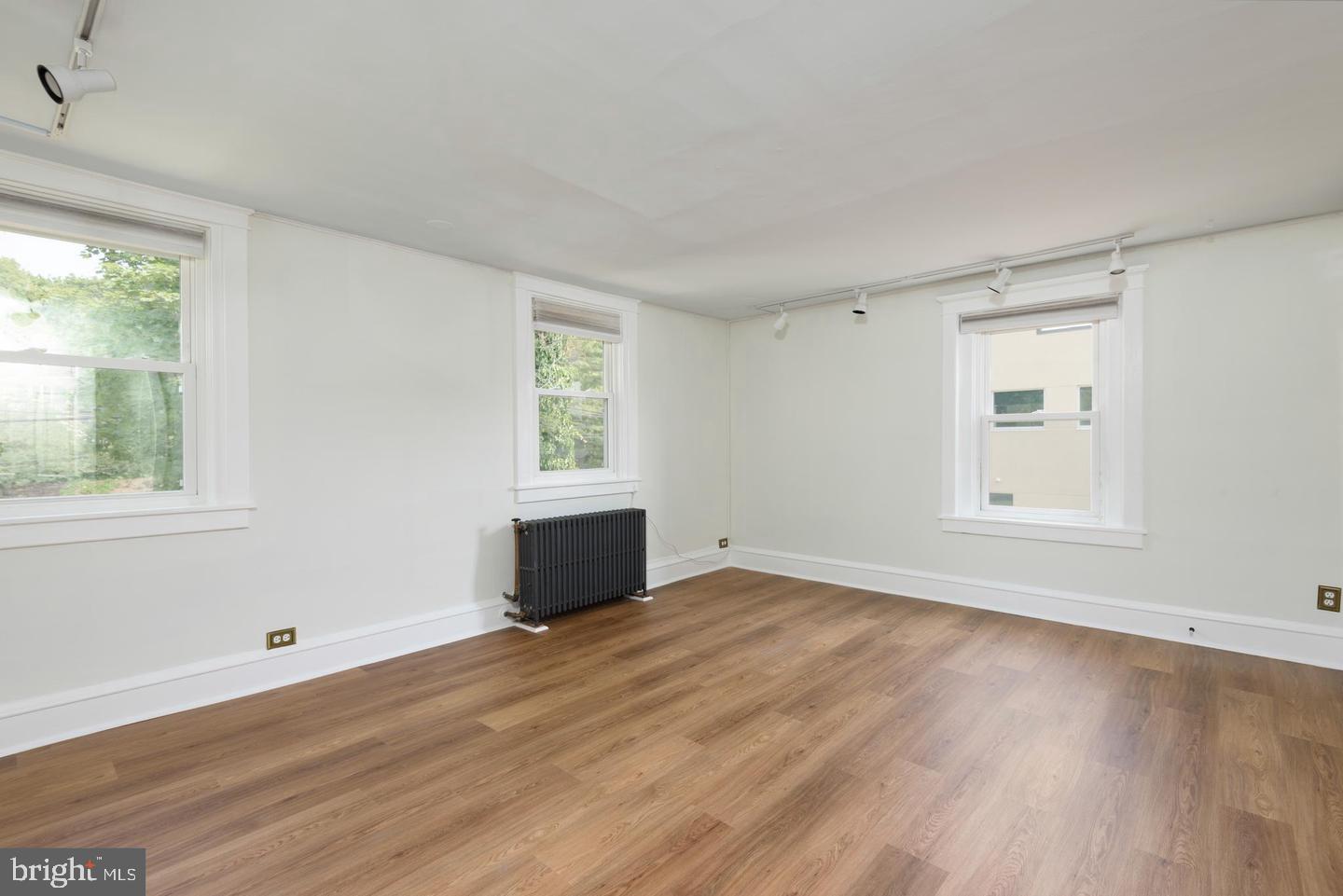 DOWNINGTOWN - Residential Lease