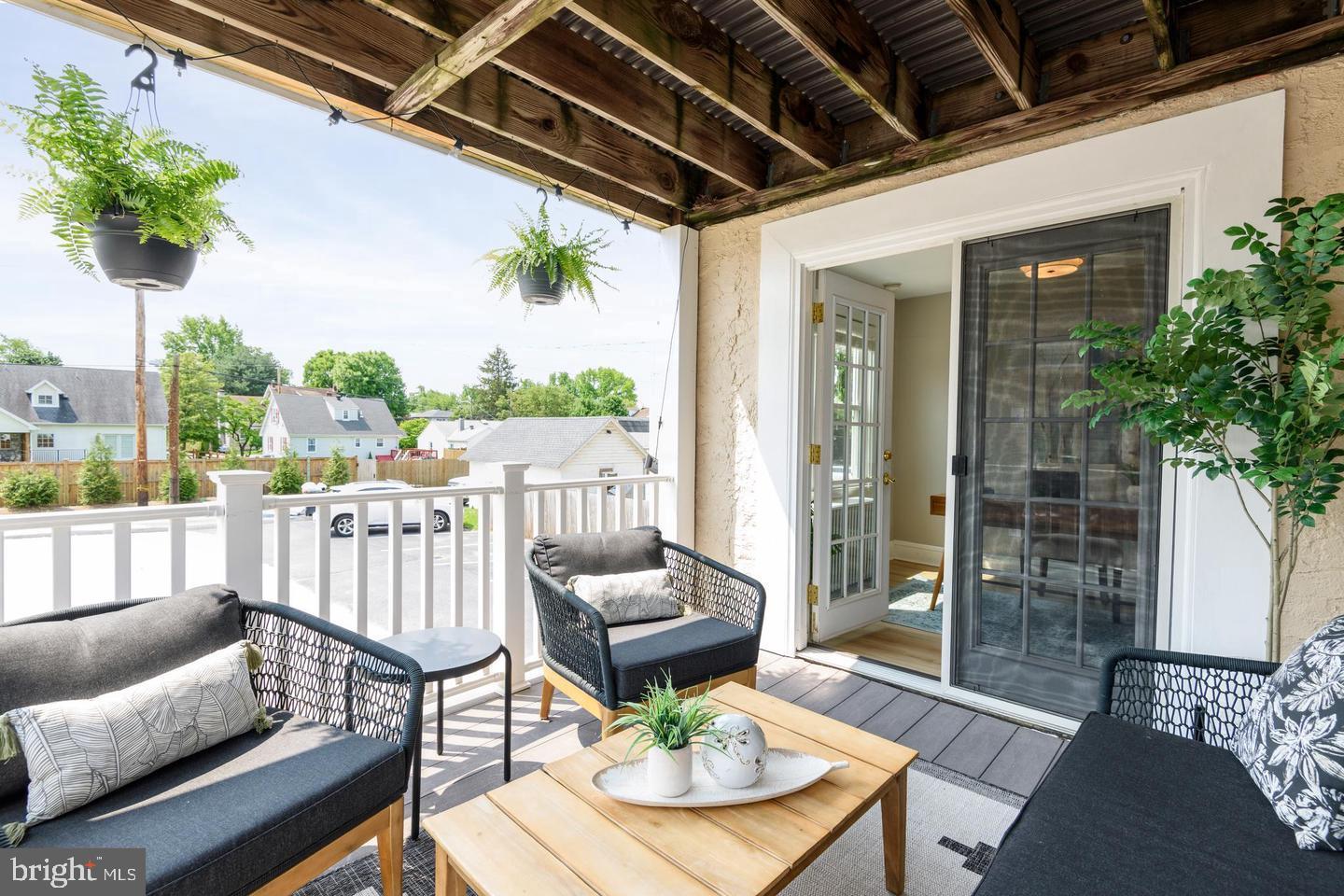 DOWNINGTOWN - Residential Lease