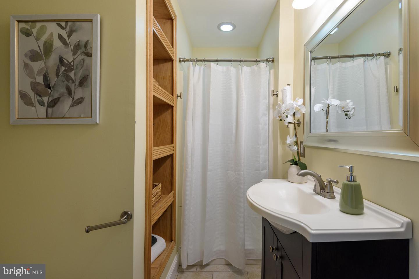 DOWNINGTOWN - Residential Lease