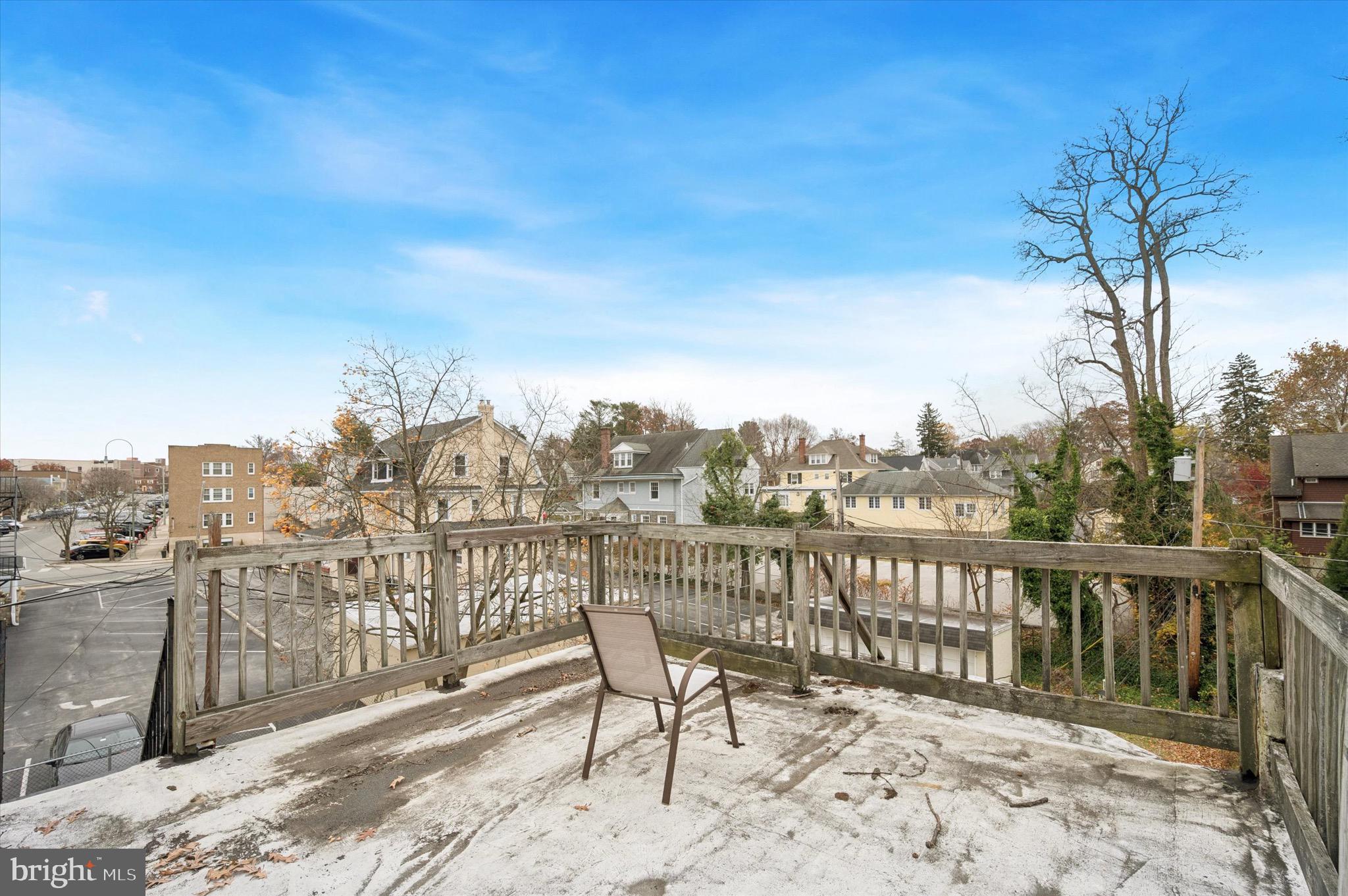 ARDMORE - Commercial Sale