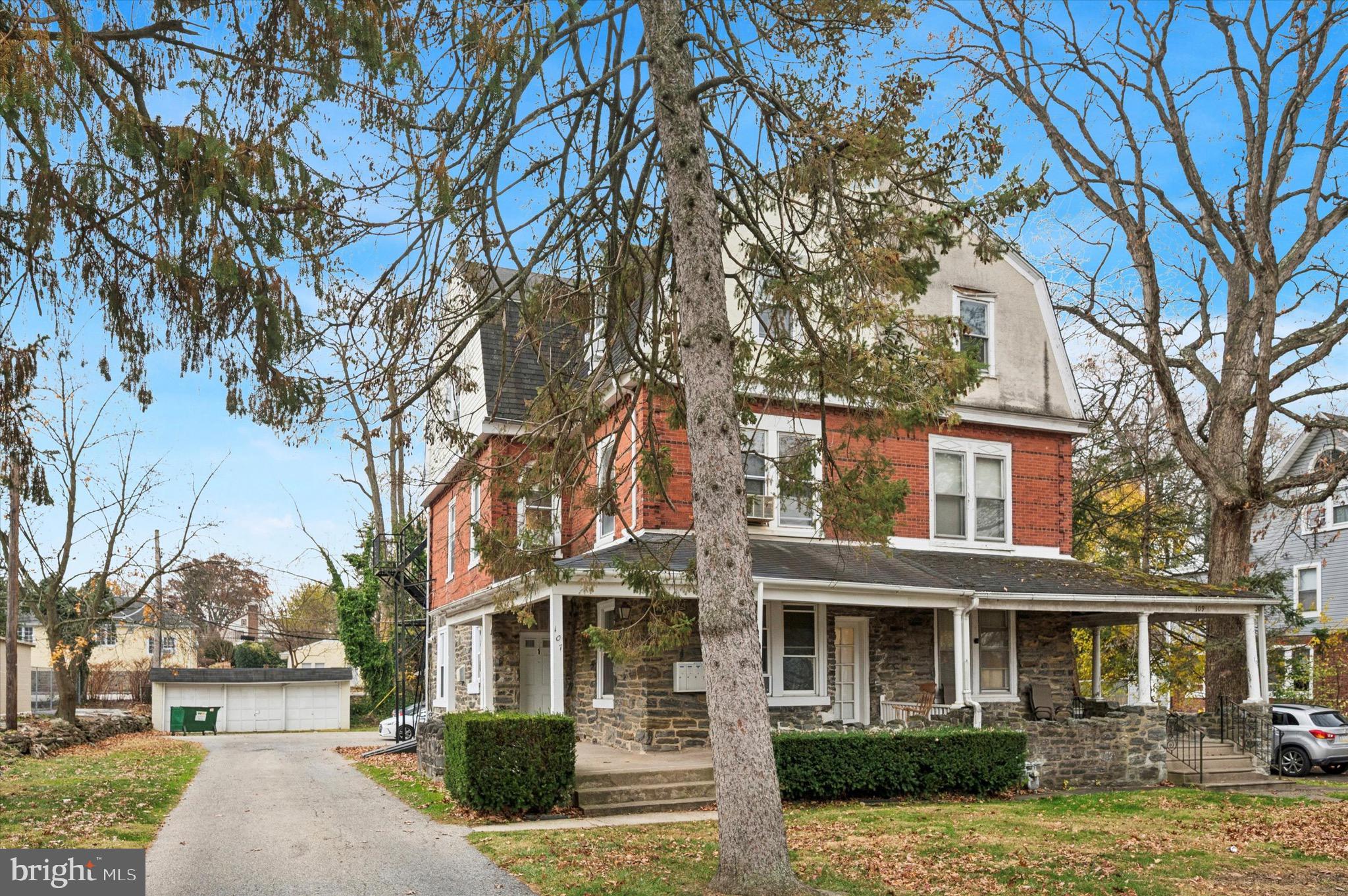 ARDMORE - Commercial Sale