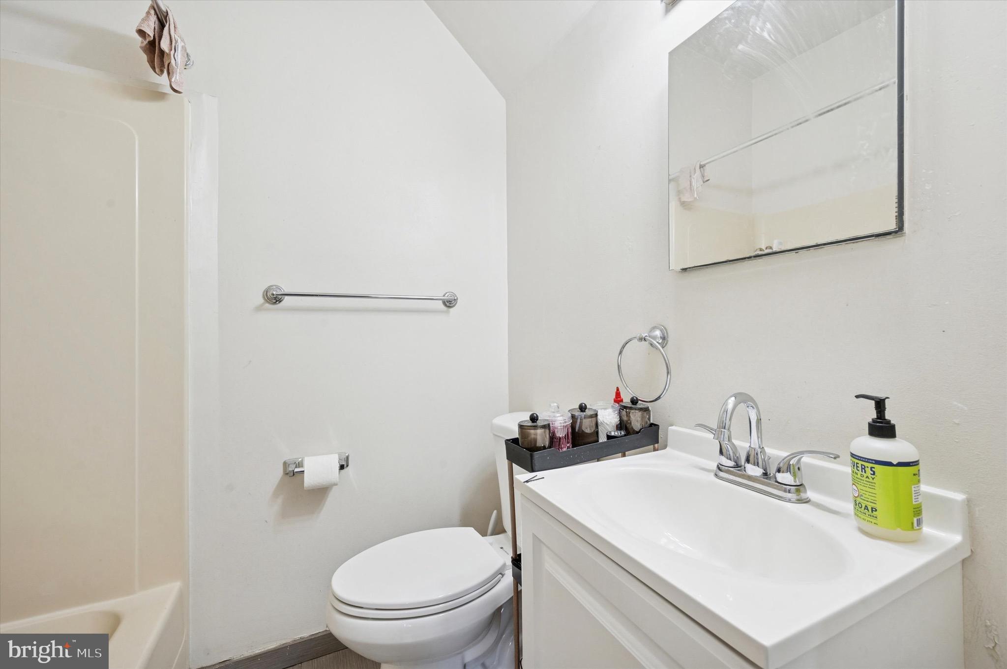 ARDMORE - Commercial Sale