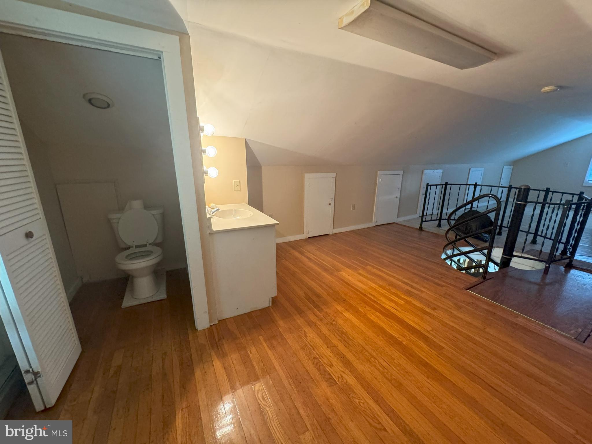 HILLSBORO - Residential