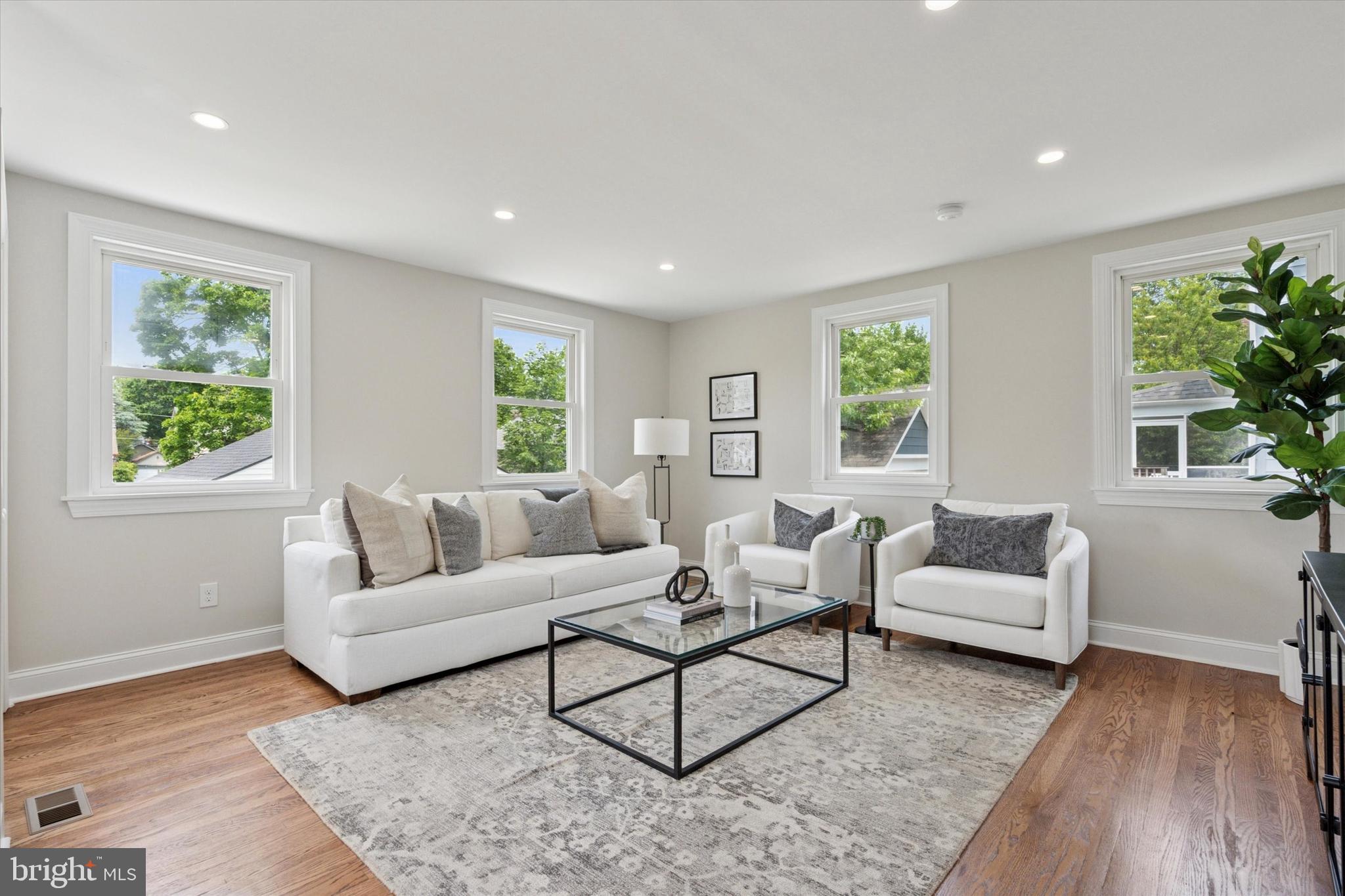 BROOKLINE - Residential