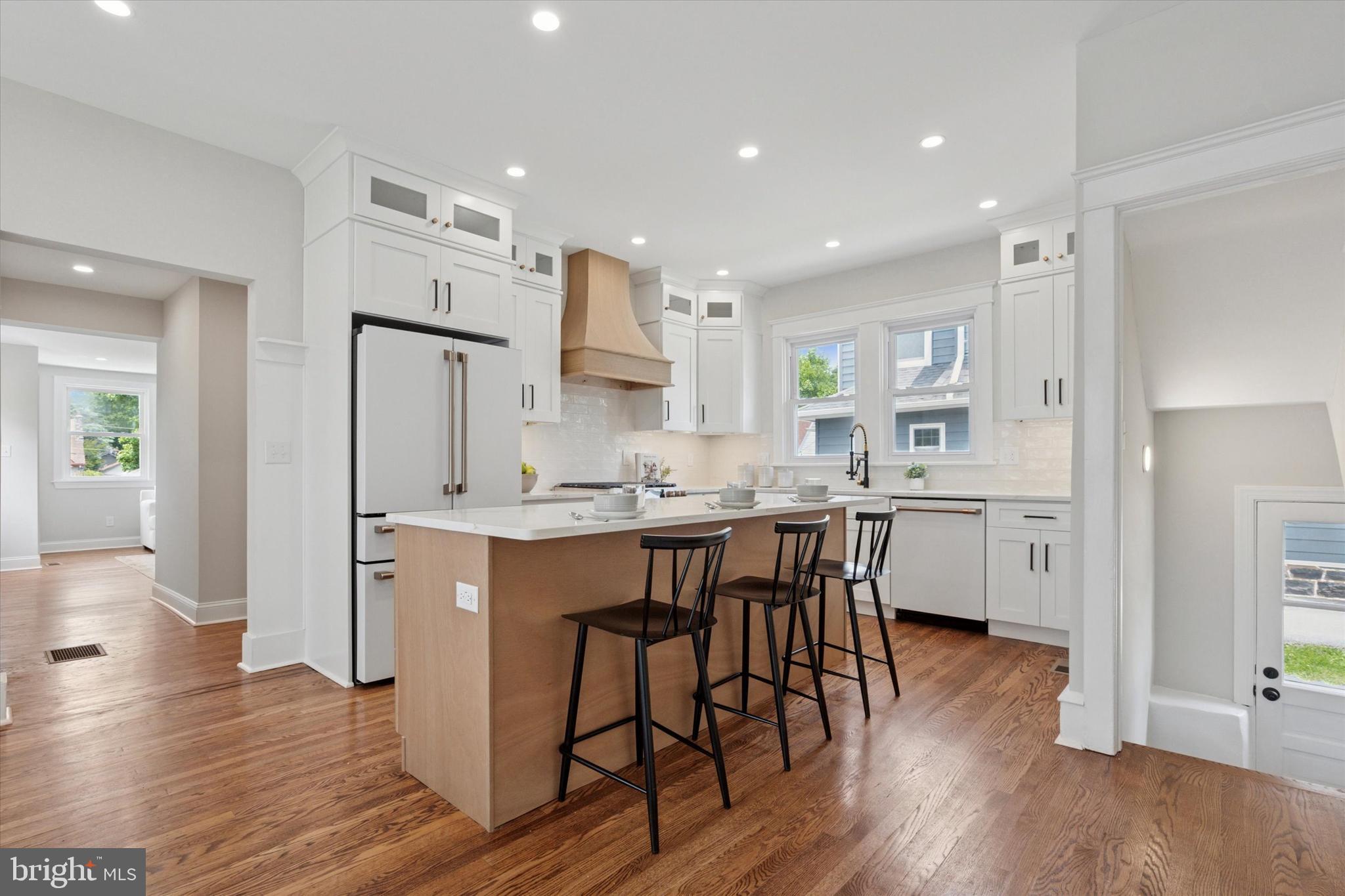 BROOKLINE - Residential
