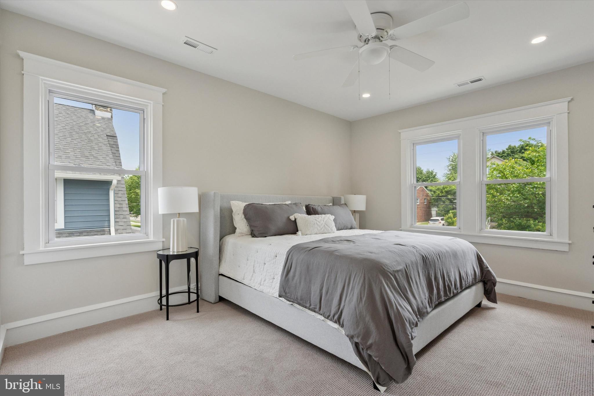 BROOKLINE - Residential