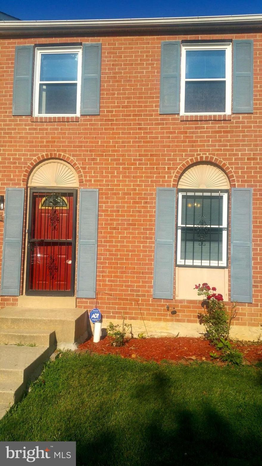 Great location townhome in Temple Hills.  Walking distance to the metro, close to DC, Beltway and Suitland Pkwy.  We are accepting backup offers on this listing.  Your clients will not be disappointed. Call first showing contact for appointment.
