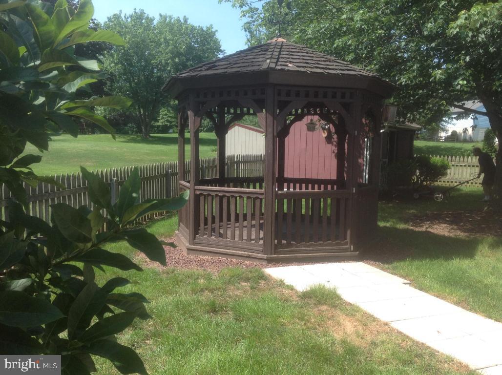 WINDOLPH LANDING - Residential