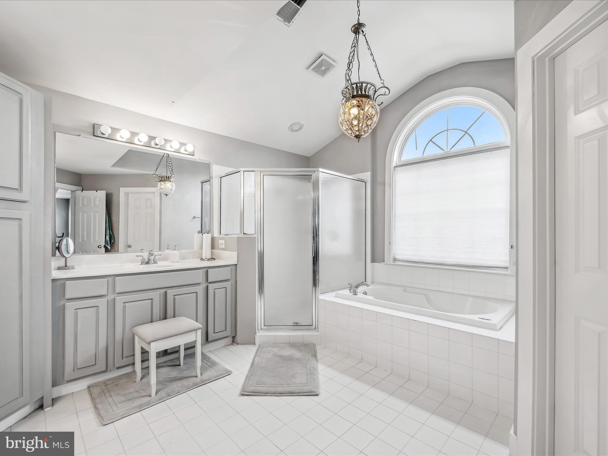 HUNTFIELD - Residential