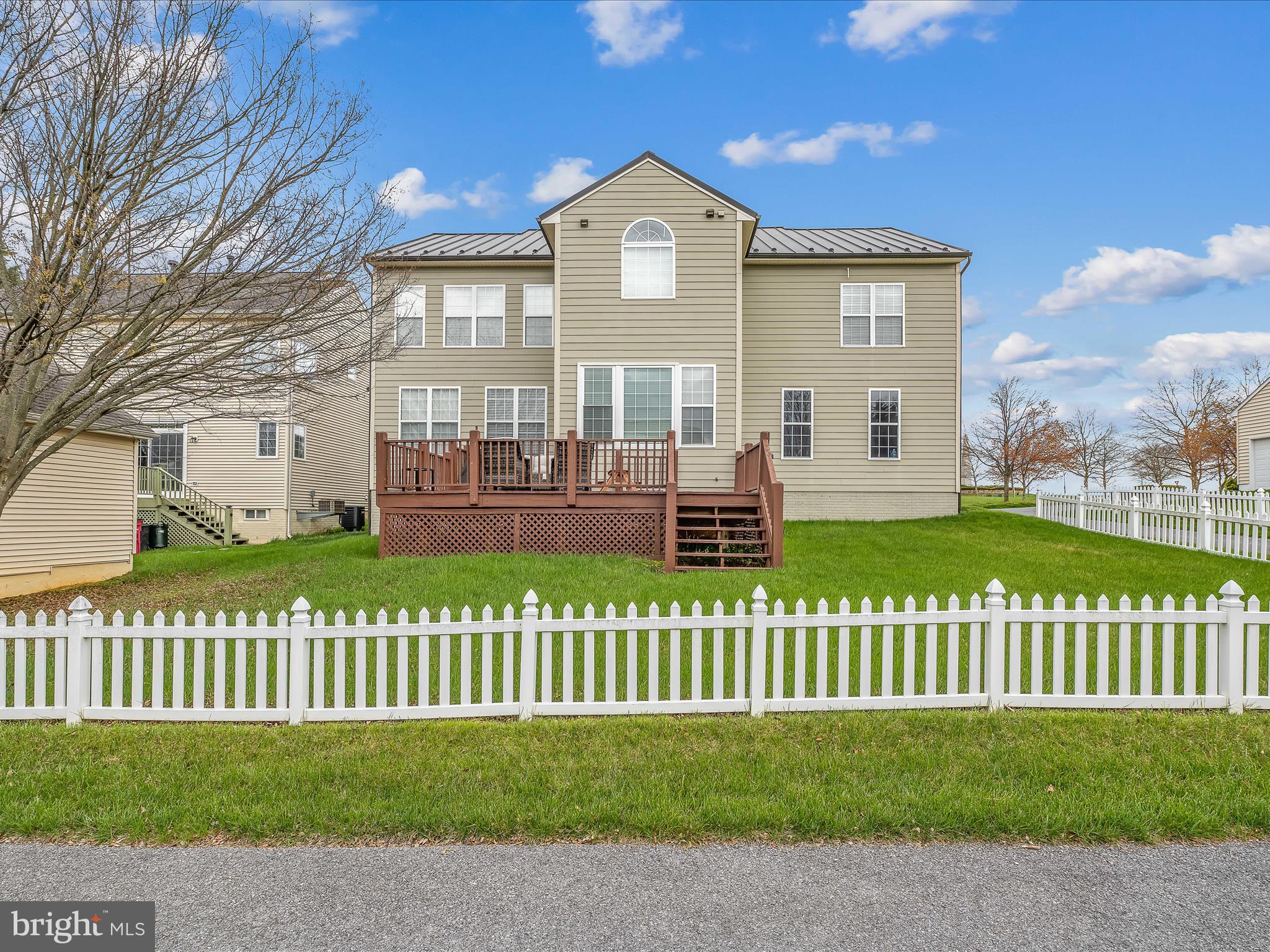 HUNTFIELD - Residential