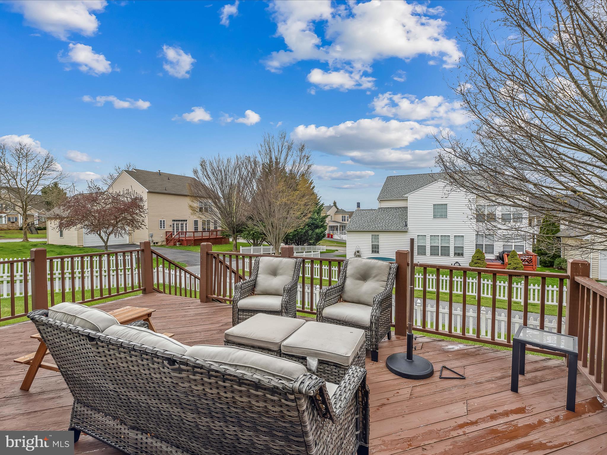 HUNTFIELD - Residential