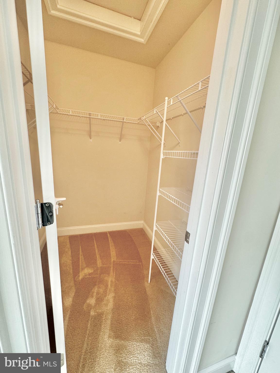 GOOSE CREEK VILLAGE NORTH - Residential Lease