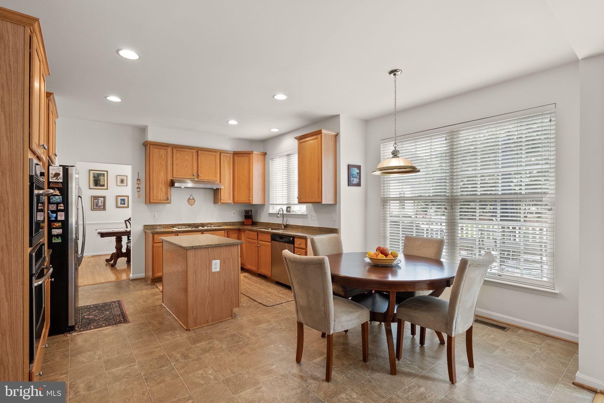 COLES RUN/PARKWAY WEST - Residential