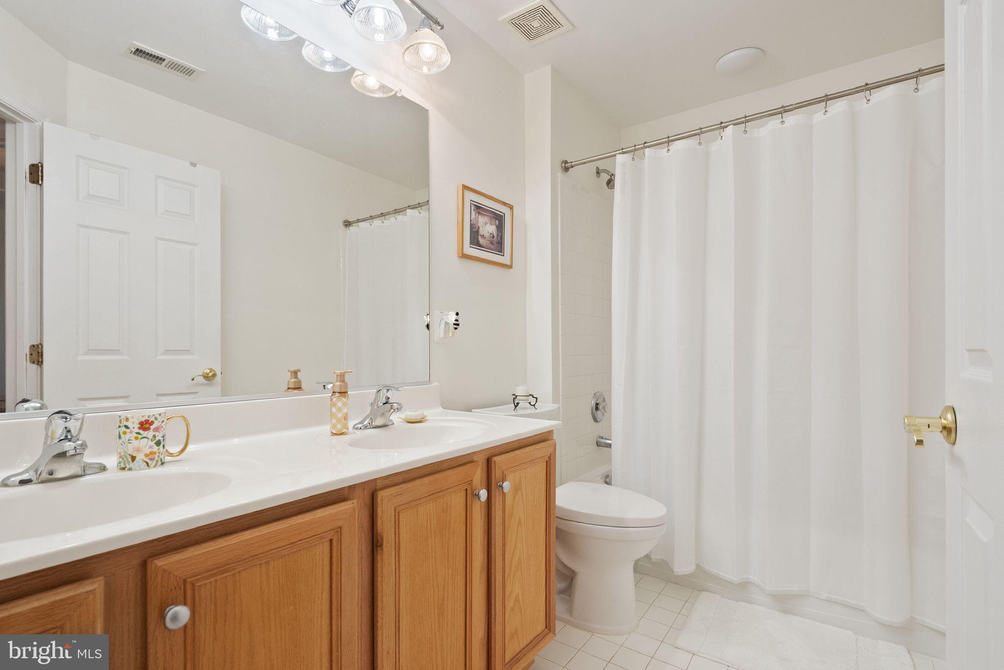 COLES RUN/PARKWAY WEST - Residential