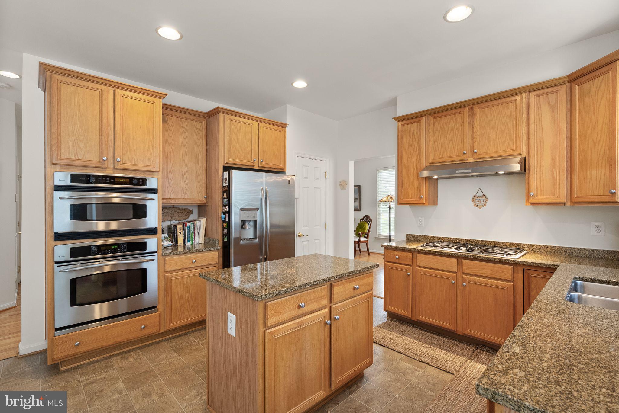 COLES RUN/PARKWAY WEST - Residential