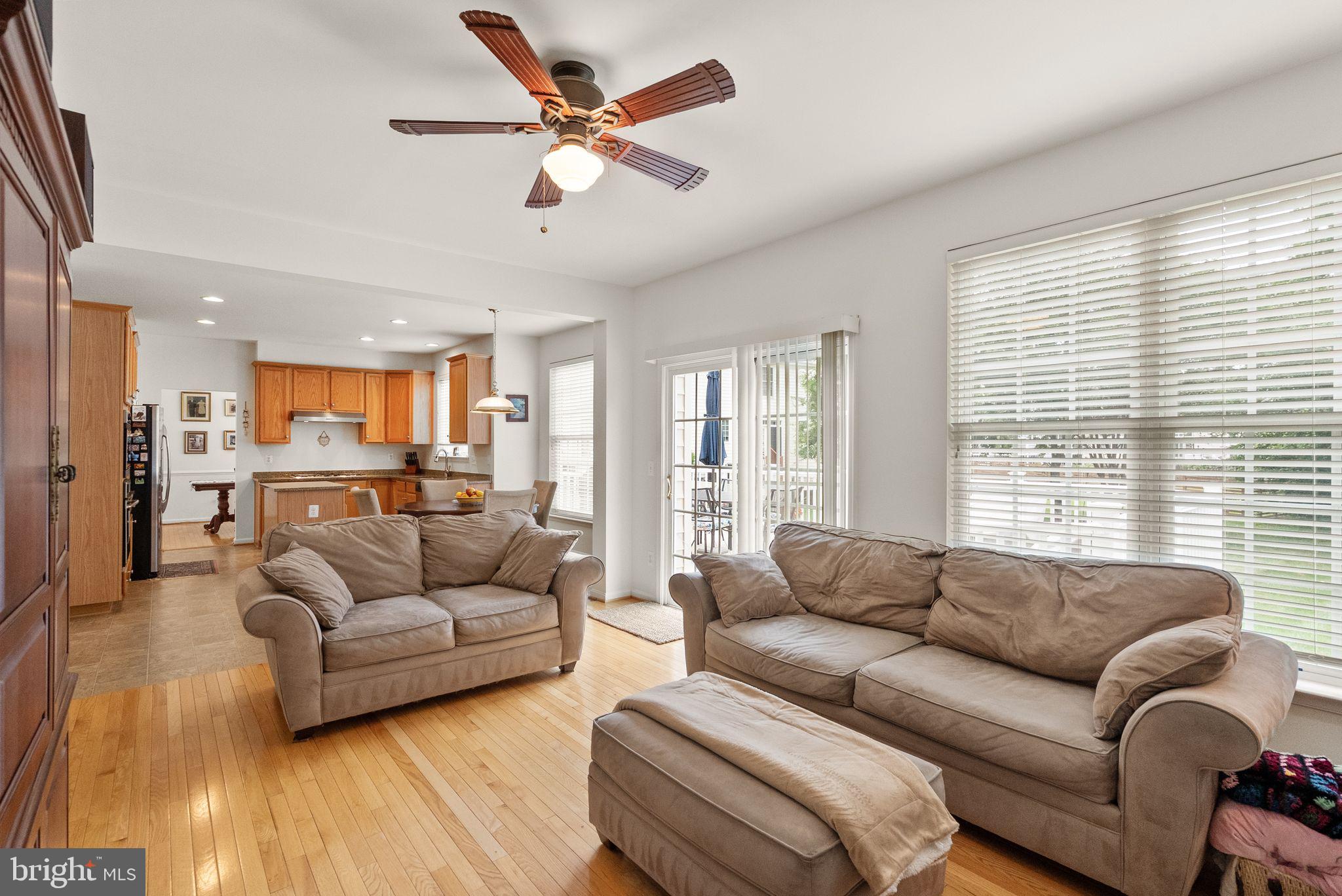 COLES RUN/PARKWAY WEST - Residential