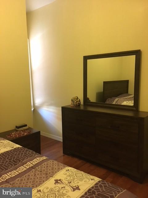 QUEEN VILLAGE - Residential Lease