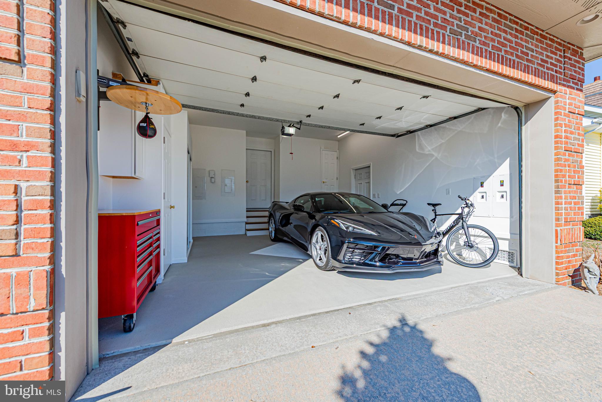 CAINE KEYS II EXT - Residential