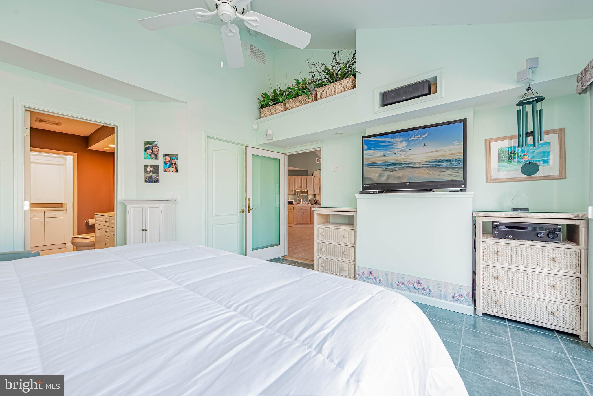 CAINE KEYS II EXT - Residential