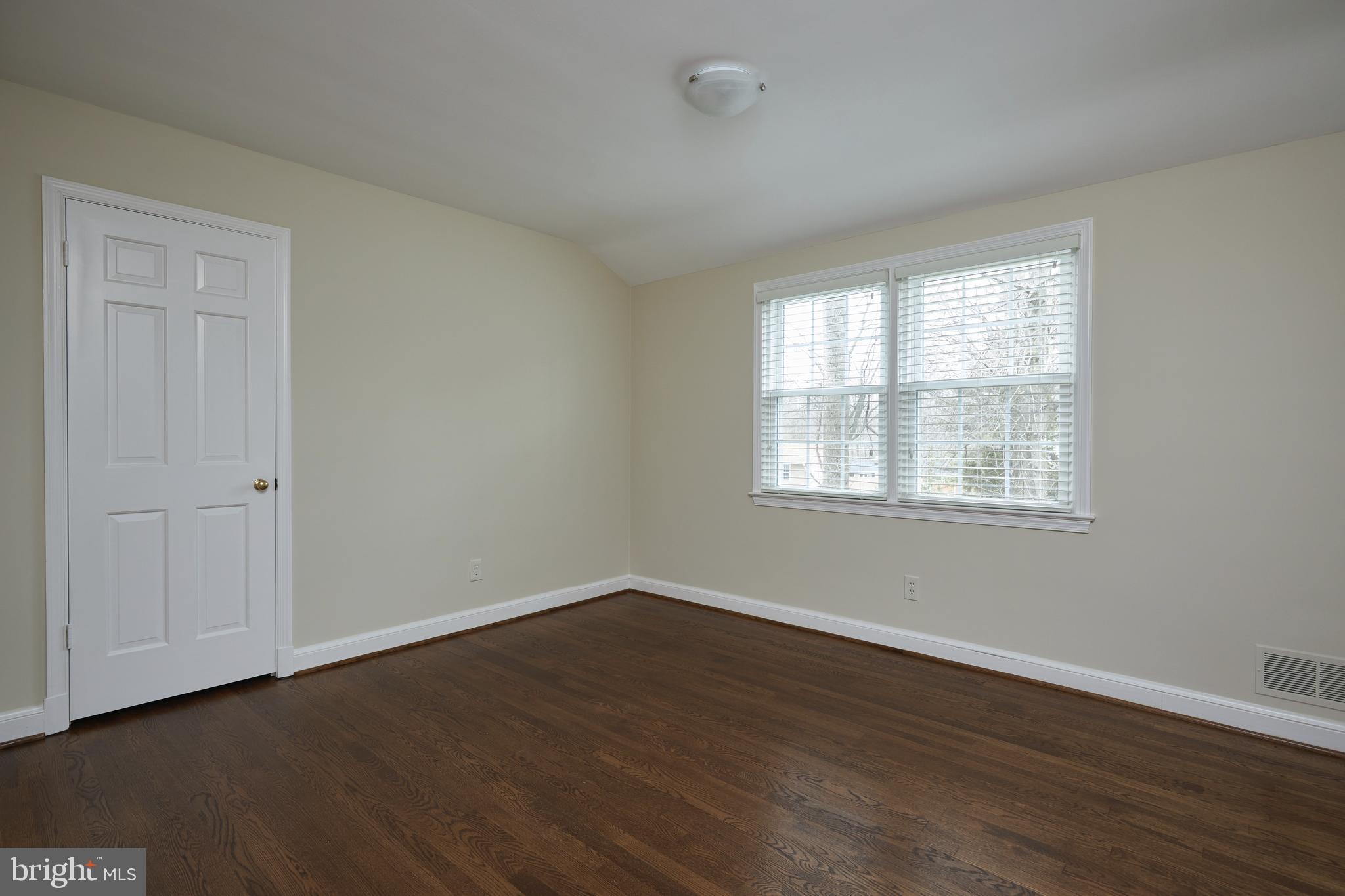 WINDSOR HILLS - Residential