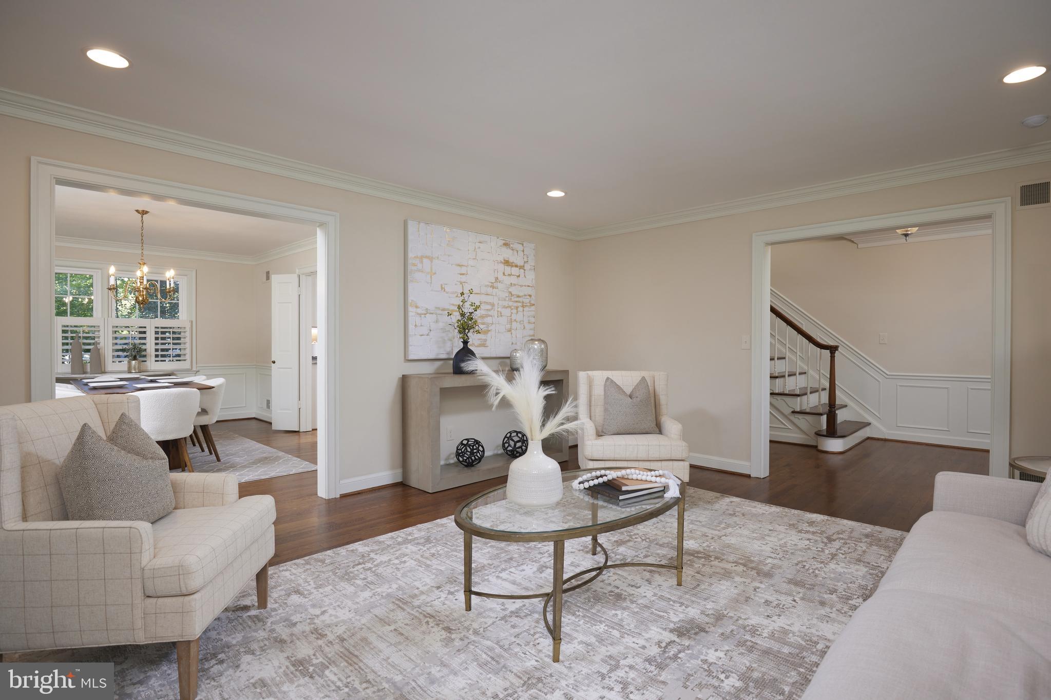 WINDSOR HILLS - Residential