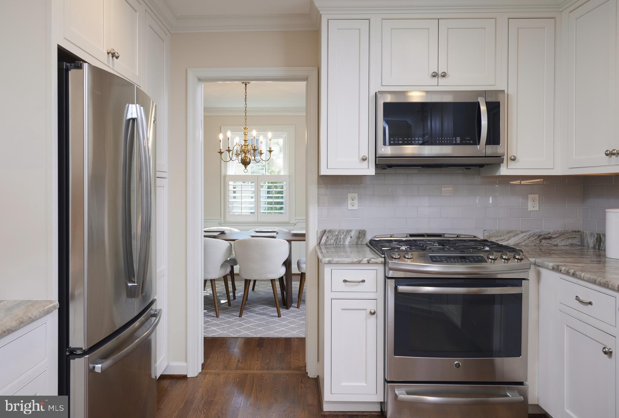 WINDSOR HILLS - Residential