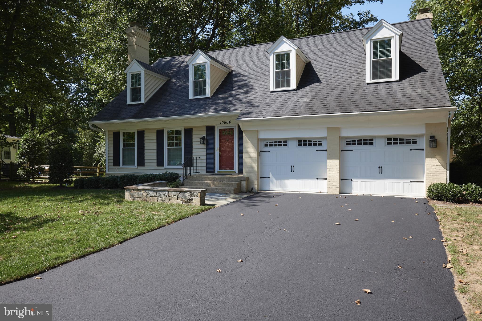 WINDSOR HILLS - Residential