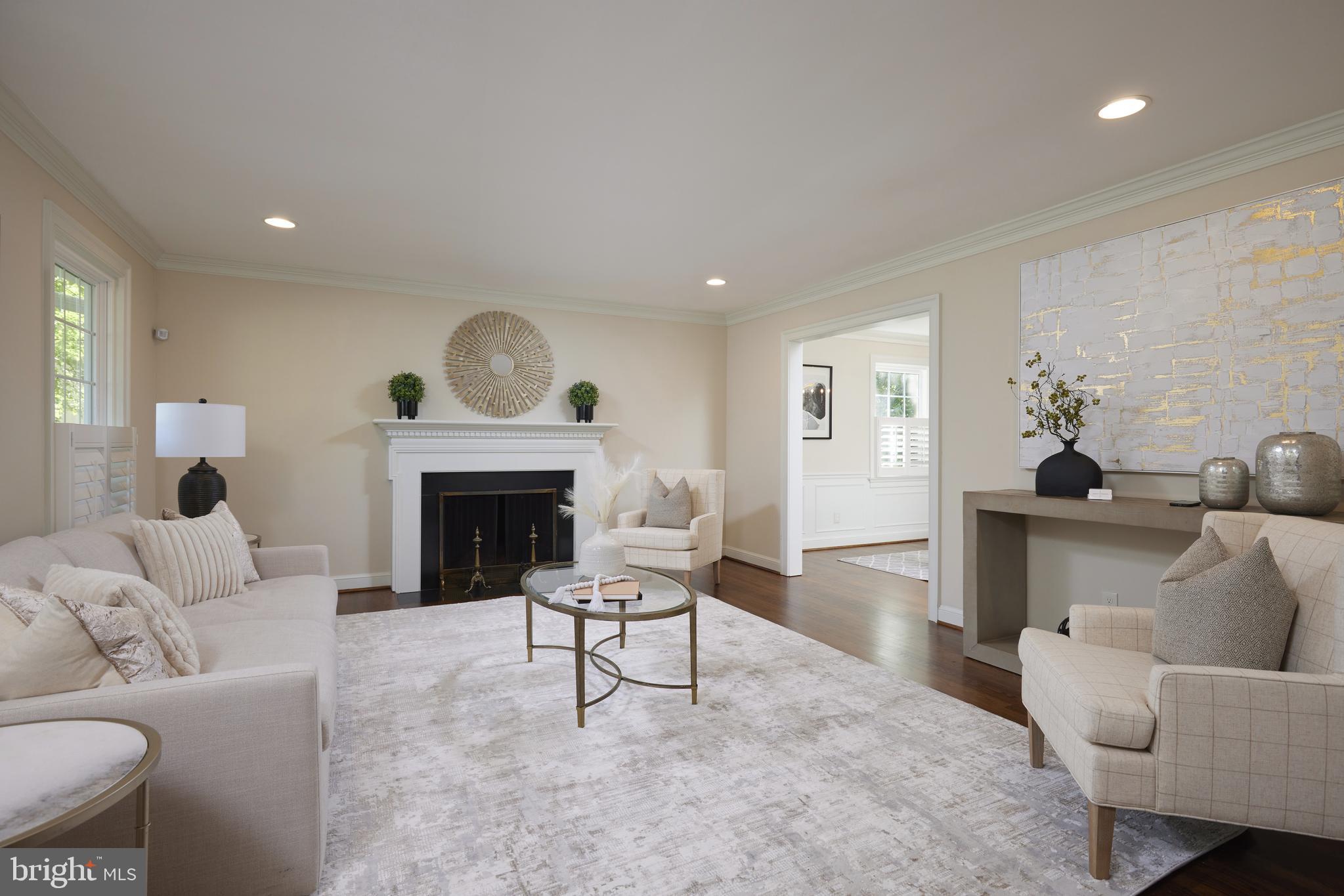 WINDSOR HILLS - Residential