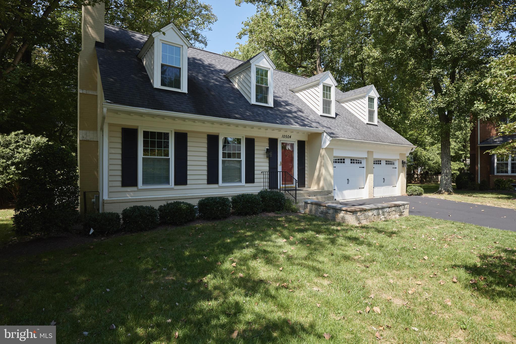 WINDSOR HILLS - Residential