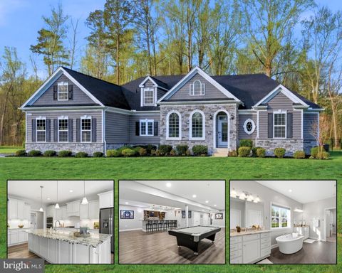 Property photo of 1015 Pond Cypress Lane, Huntingtown, MD 20639