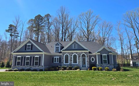 Photo of 1015 Pond Cypress Lane, HUNTINGTOWN, MD 20639 (MLS # MDCA2025938)