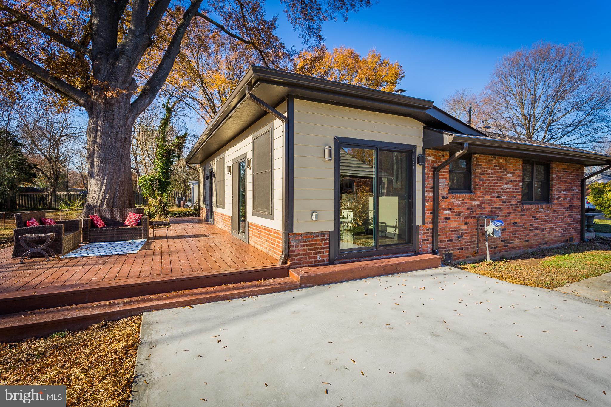 HOLLIN HALL VILLAGE - Residential