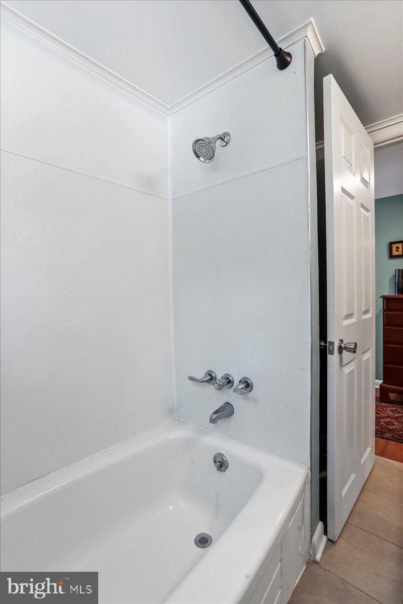 CONOCOCHEAGUE - Residential