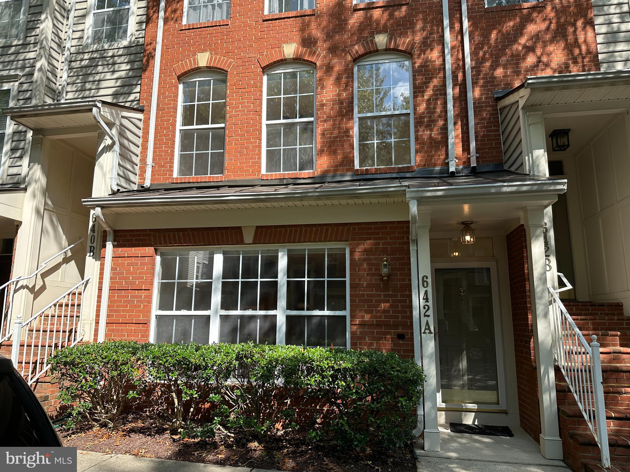 Welcome home to this beautifully updated two-level condominium in the highly desirable Lakelands/Kentlands community of Gaithersburg. Freshly painted throughout, this move-in-ready residence blends modern comfort with timeless style. The main level features gleaming hardwood floors and an inviting open floor plan. A spacious living room with a cozy gas fireplace flows seamlessly into the dining area and well-appointed galley kitchen, complete with granite countertops perfect for both everyday living and entertaining.
Upstairs, a versatile family room opens onto a large private balcony ideal for morning coffee or evening relaxation. The sun-filled primary suite boasts new flooring, dual closets, and an en-suite bath, while the second bedroom—also with new flooring—offers its own full bath nearby. Convenience is built in with upper-level laundry, abundant closet space, and an attached one-car garage.
Residents of Lakelands enjoy access to resort-style community amenities, including a pool, playgrounds, green spaces, and walking trails. The home is ideally situated a short distance to Kentlands’ vibrant shops, dining, fitness centers, and entertainment options, with easy access to major commuter routes. With its thoughtful updates, functional layout, and exceptional location, this home offers the perfect blend of style, convenience, and community living.
Property will be professionally managed.