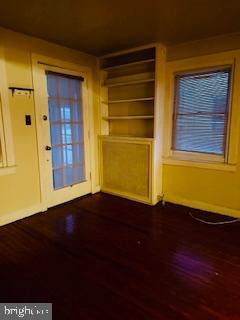 GARRETT HILL - Residential