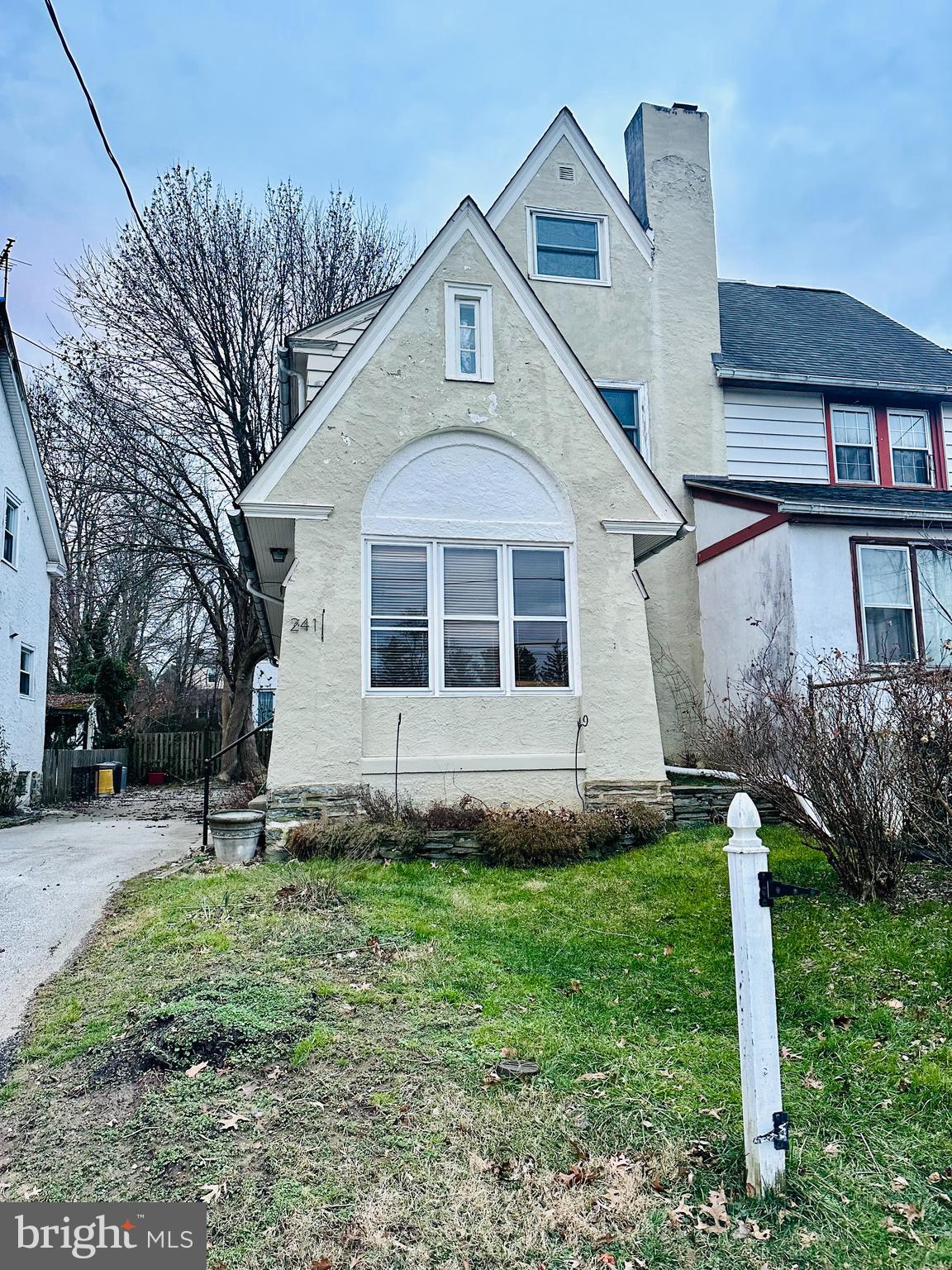 GARRETT HILL - Residential