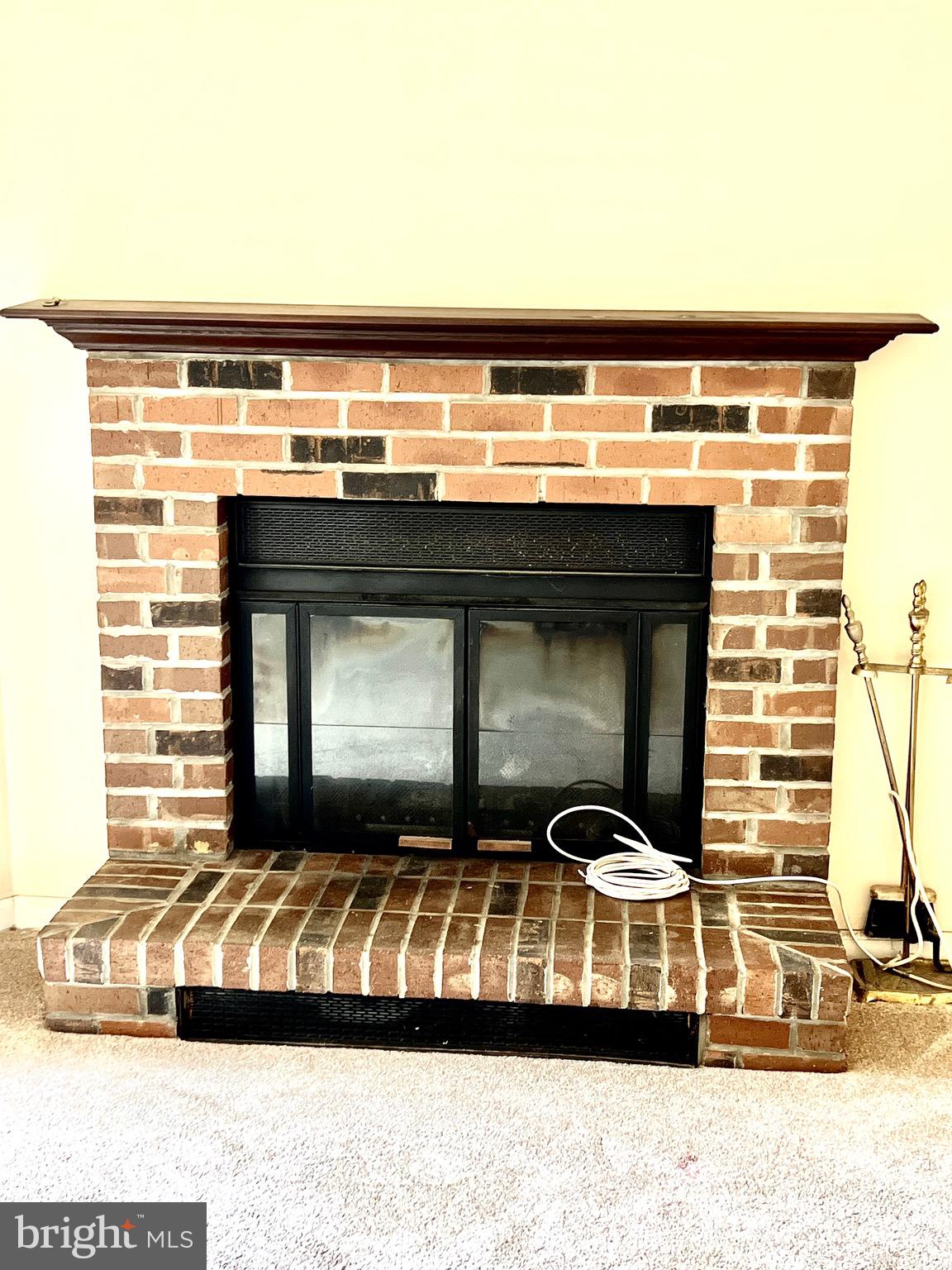 MIDDLEBROOK COMMONS - Residential