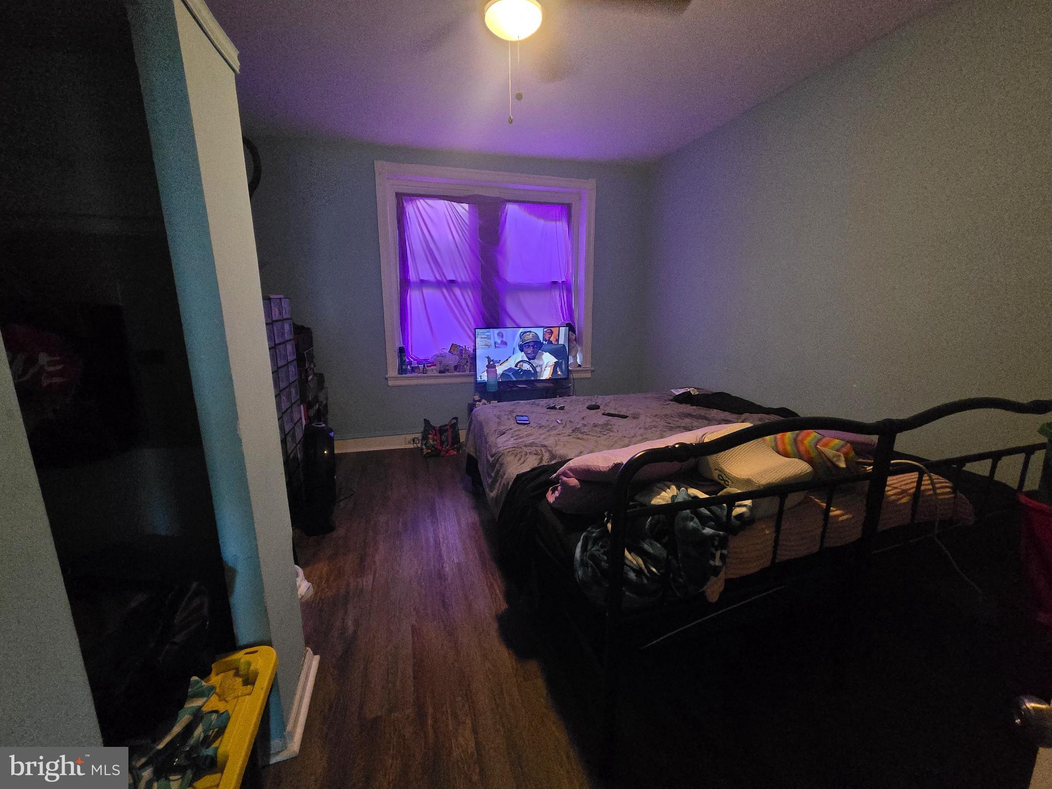 HUNTING PARK - Residential Income