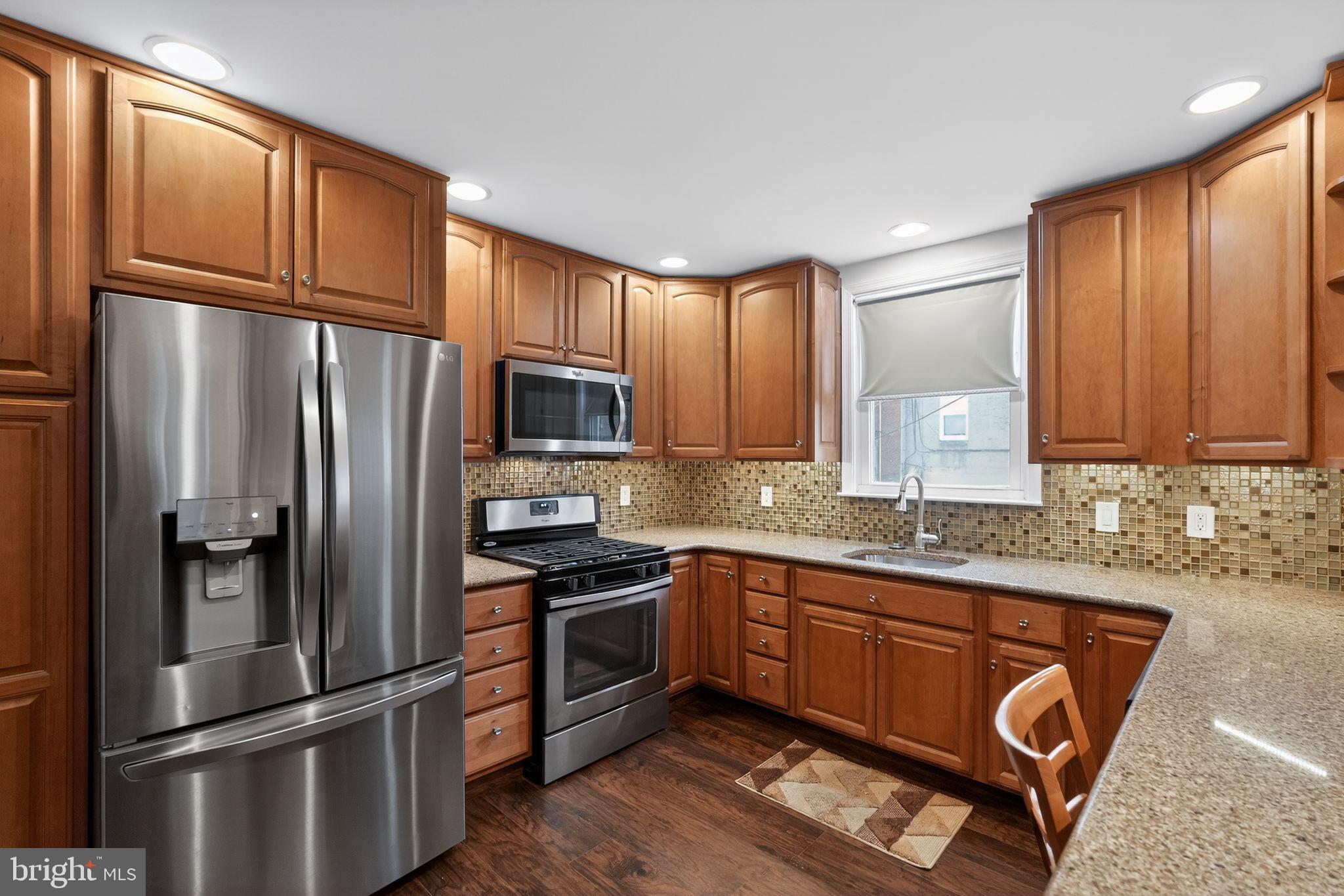 CASTOR GARDENS - Residential