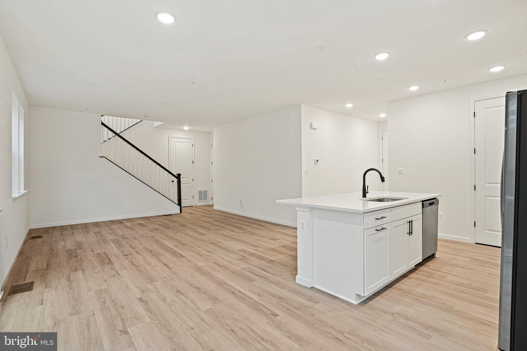 NORTHWOODS - Residential