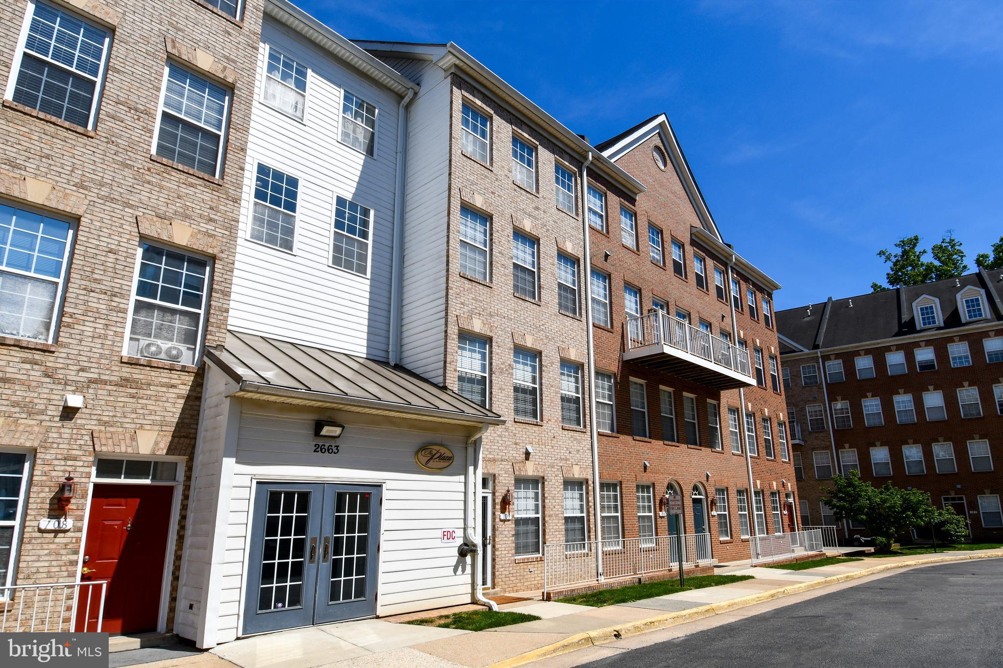 2663 MANHATTAN PLACE 112