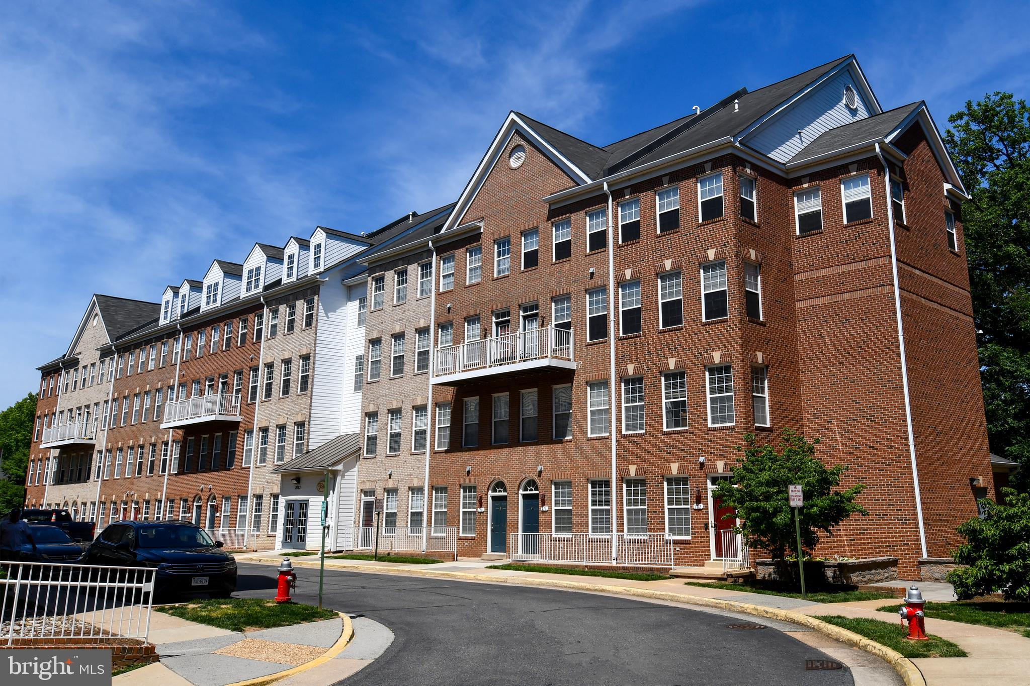 2663 MANHATTAN PLACE 112