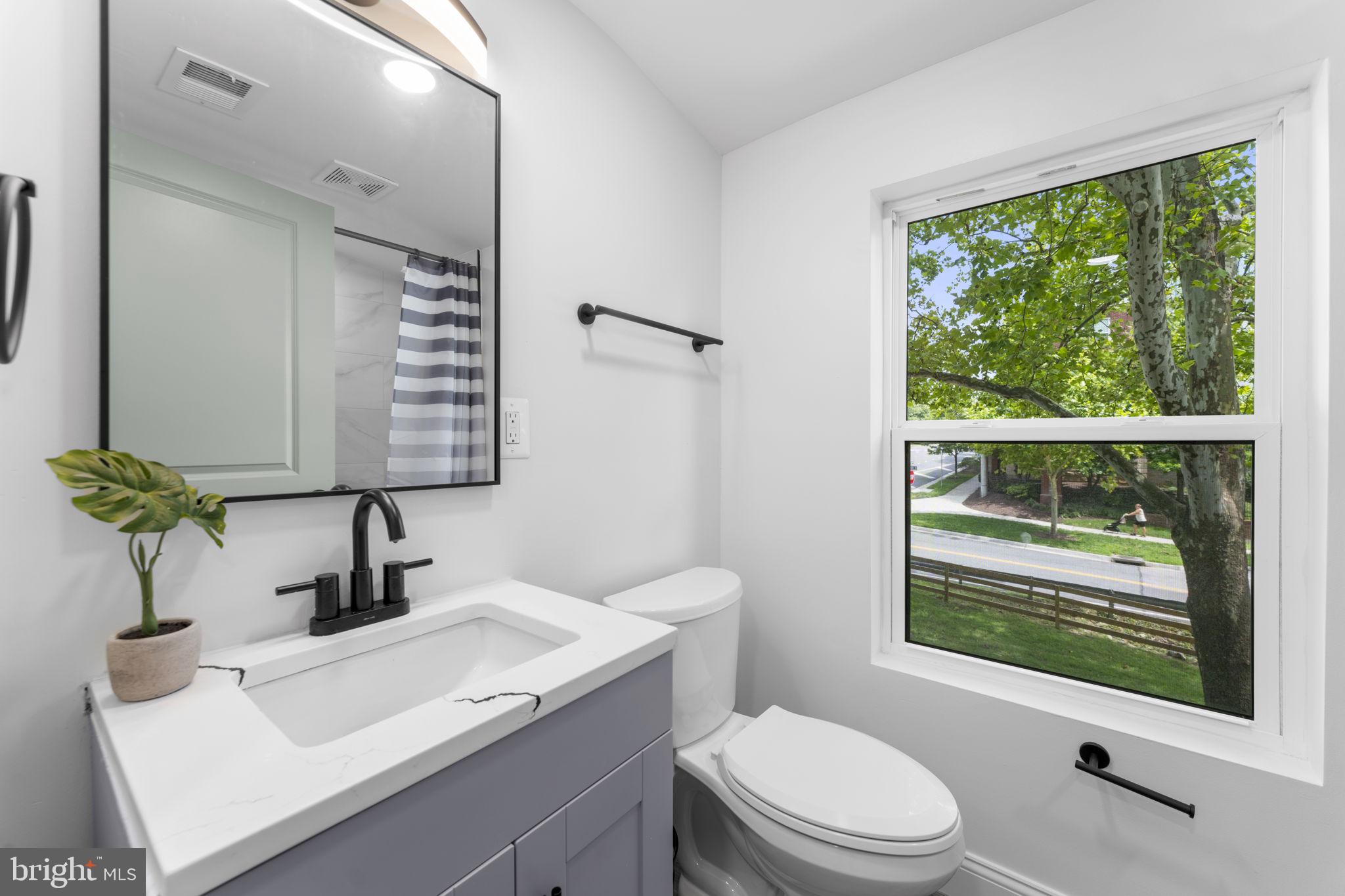 GROVETON HEIGHTS - Residential