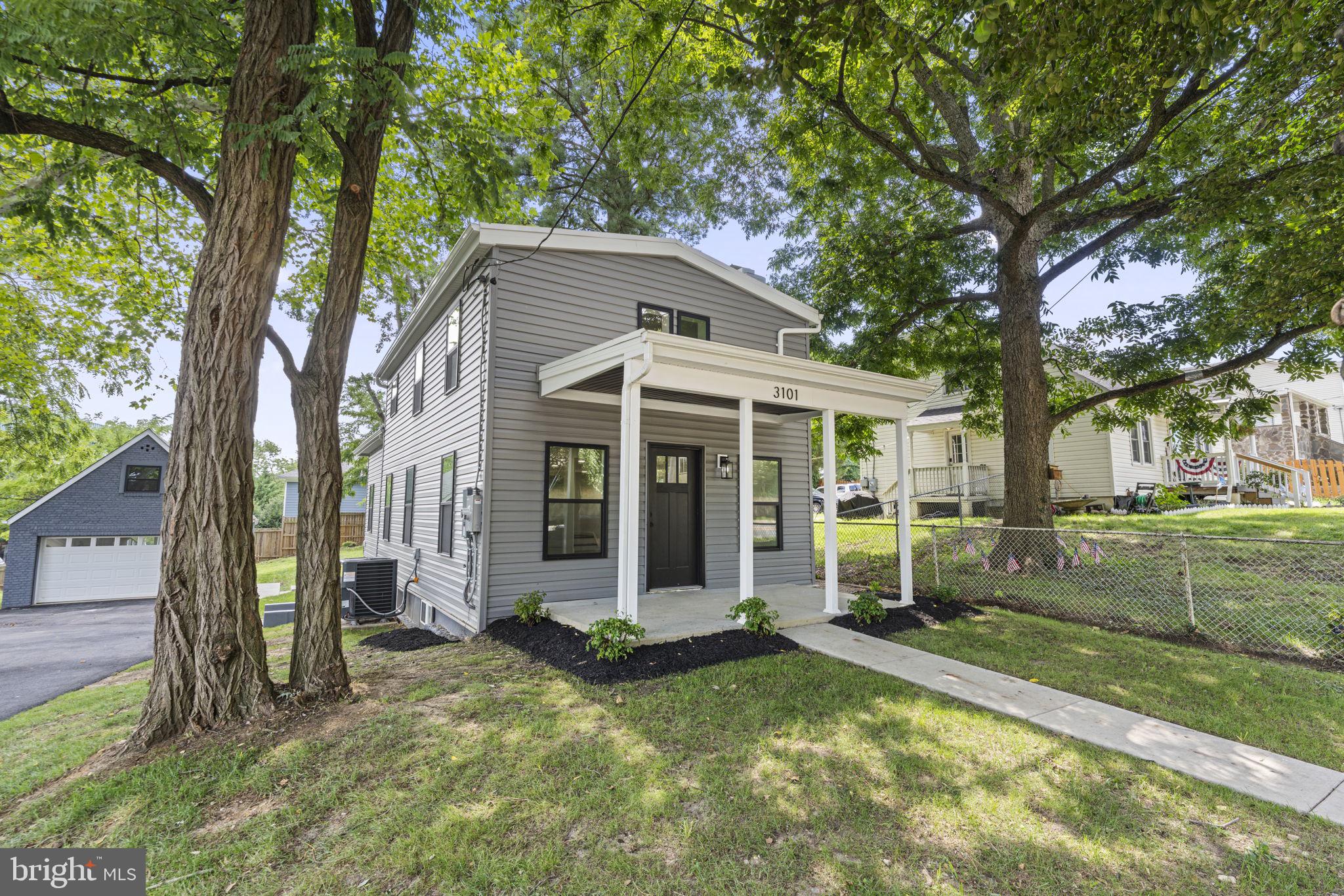 GROVETON HEIGHTS - Residential